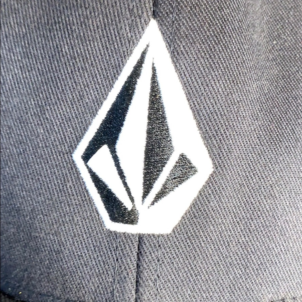 Volcom Full Stone Flex Fit baseball hat - Picture 2 of 6